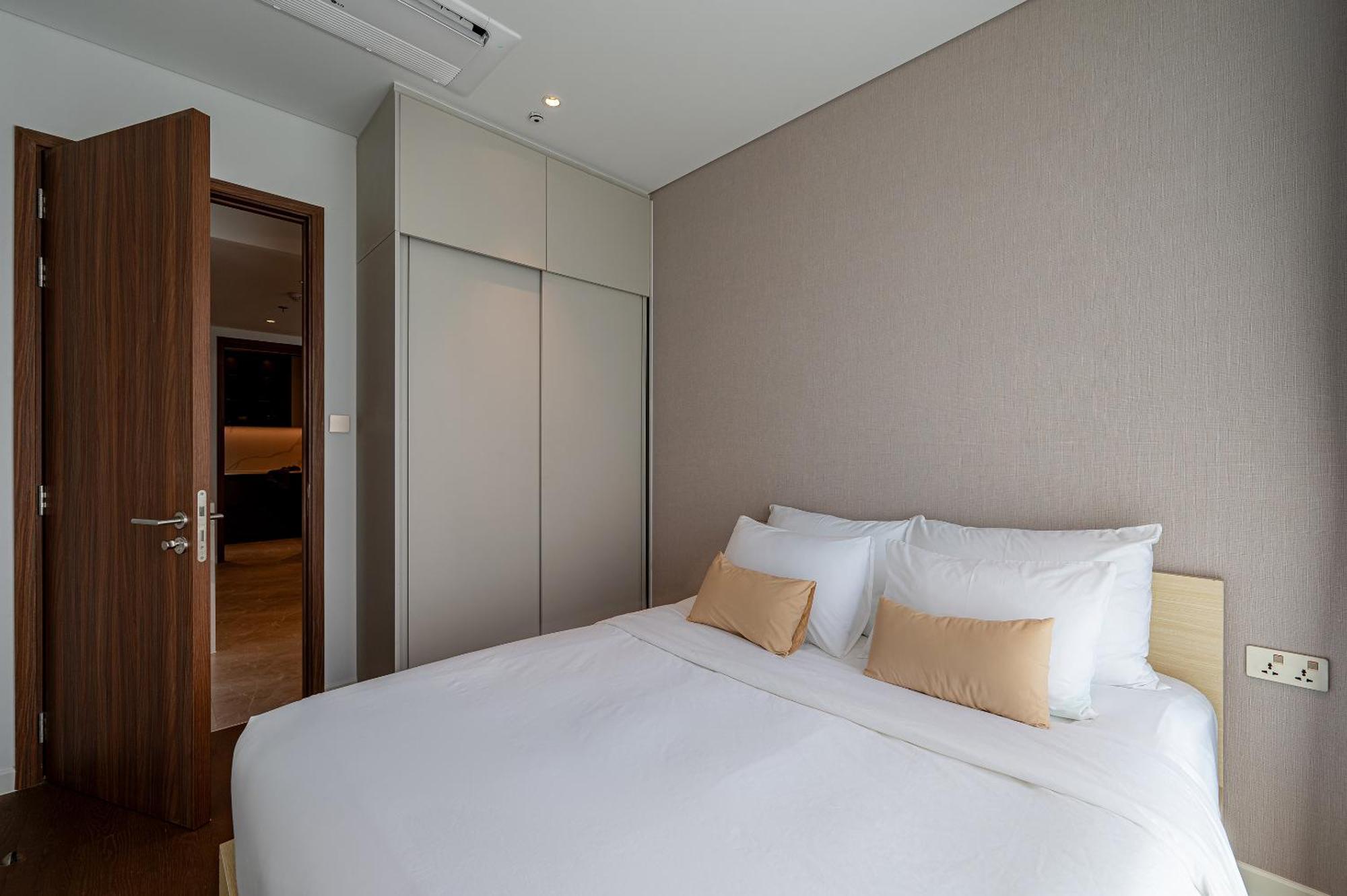 The Metropole Opera Residence By Kaystay Thành Pho Ho Chí Minh Esterno foto