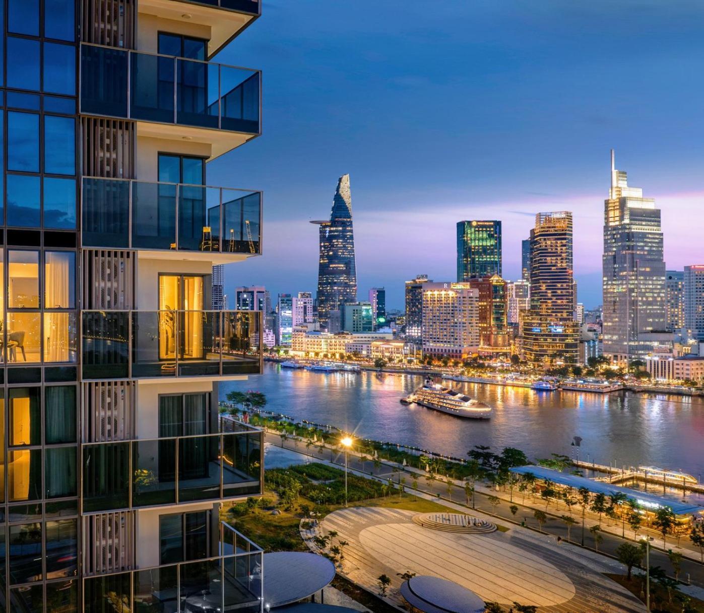 The Metropole Opera Residence By Kaystay Thành Pho Ho Chí Minh Esterno foto